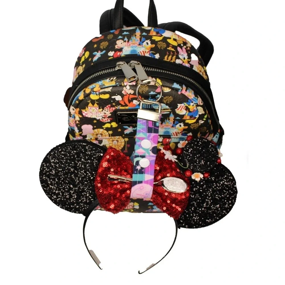 Disney Minnie Hand Sanitizer w Holder +‎ Mickey Ear Holder For Park Bag